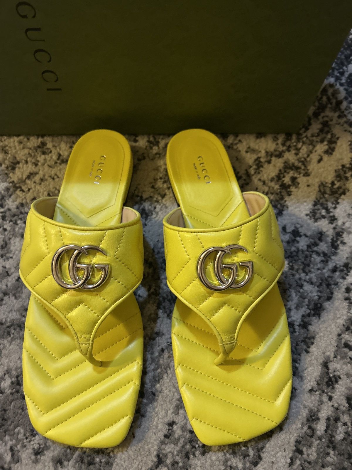 Gucci Gucci Double G Thong Sandal Flip Flop Acid Lime Size US 10 / IT 40 - 6 Thumbnail