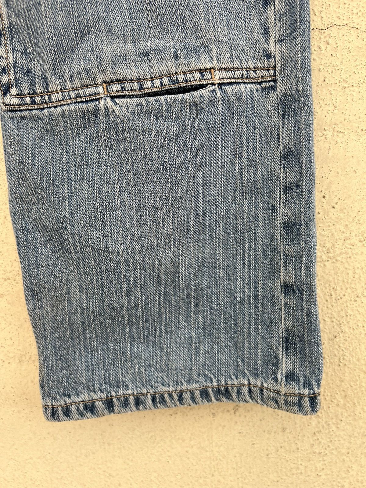 Evisu Vintage Evisu Distressed Fade Denim Double Knee Jeans Size US 31 - 14 Thumbnail