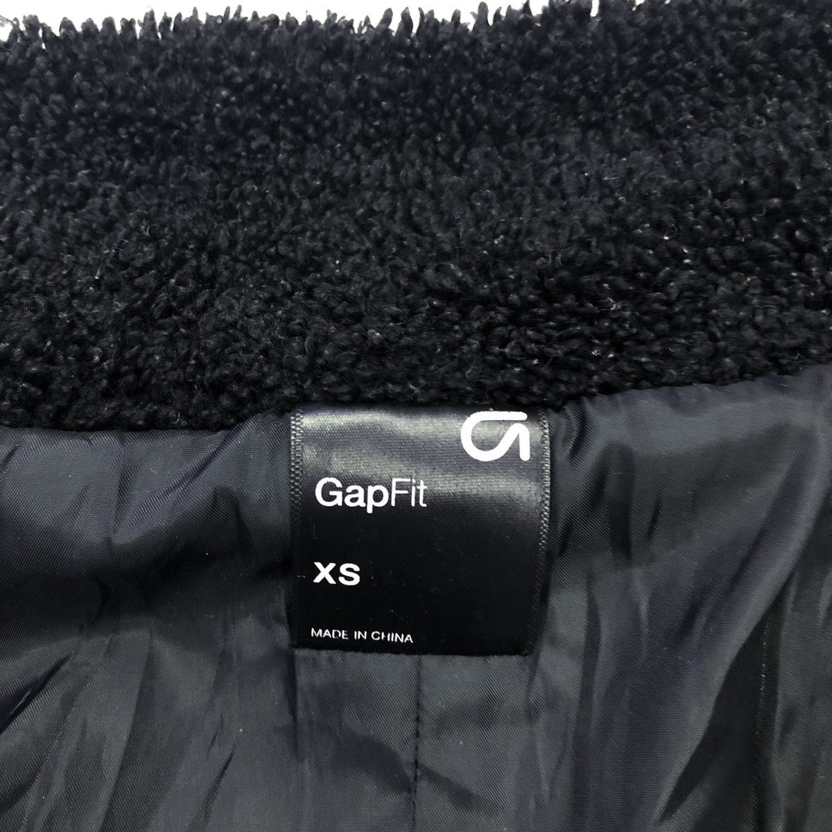 Gap GAP GapFit True Black Hooded Sherpa Jacket Size US S / EU 44-46 / 1 - 11 Thumbnail