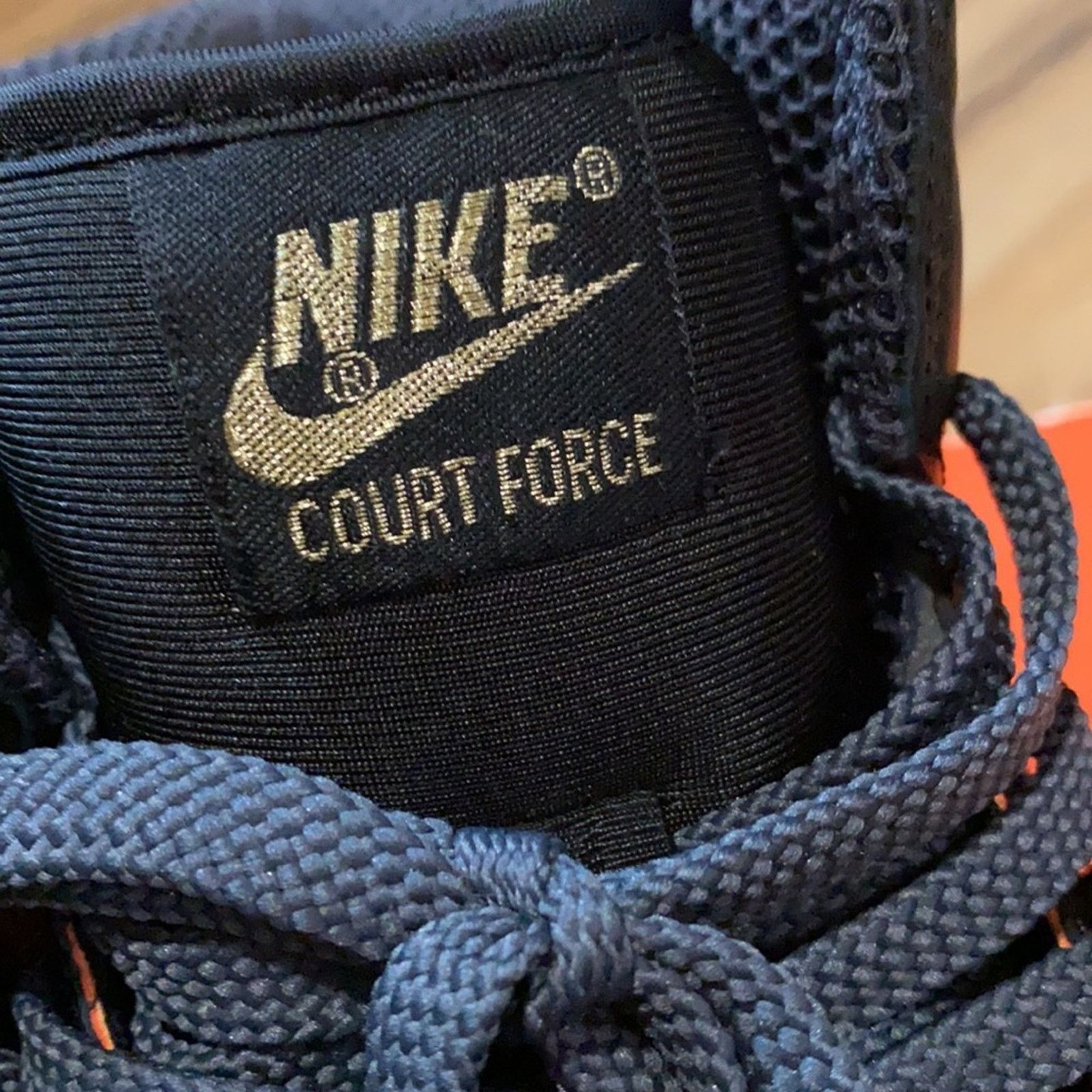 Nike 2007 Nike court force high premium Size US 11 / EU 44 - 6 Thumbnail