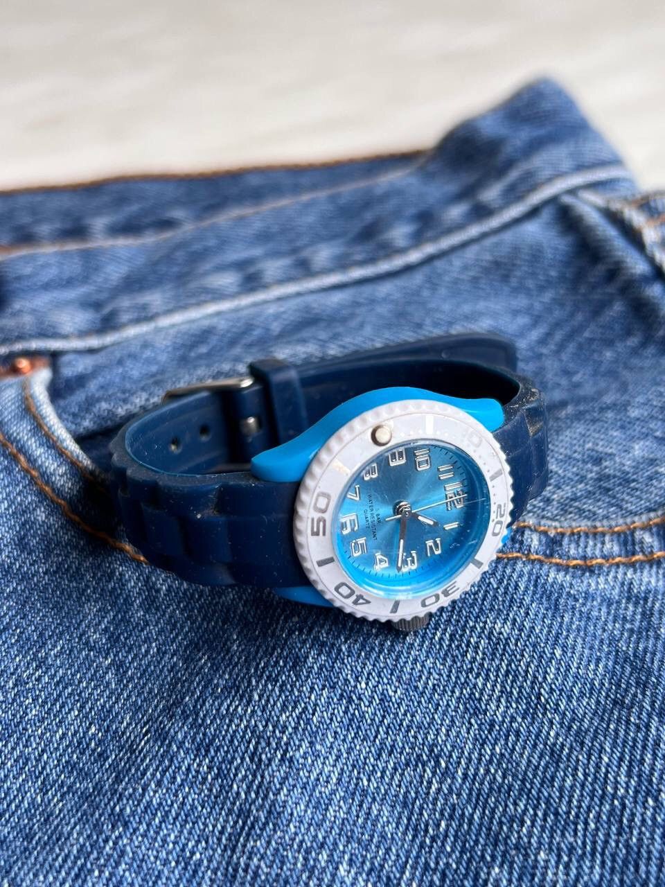 Japanese Brand × Vintage Vintage Blue Japanese style Watch Futuristic Bracelet Size ONE SIZE - 1 Thumbnail