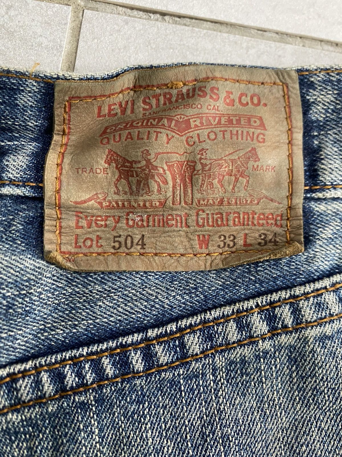 Levi's Levi’s 504 baggy Jeans Size US 33 - 13 Thumbnail
