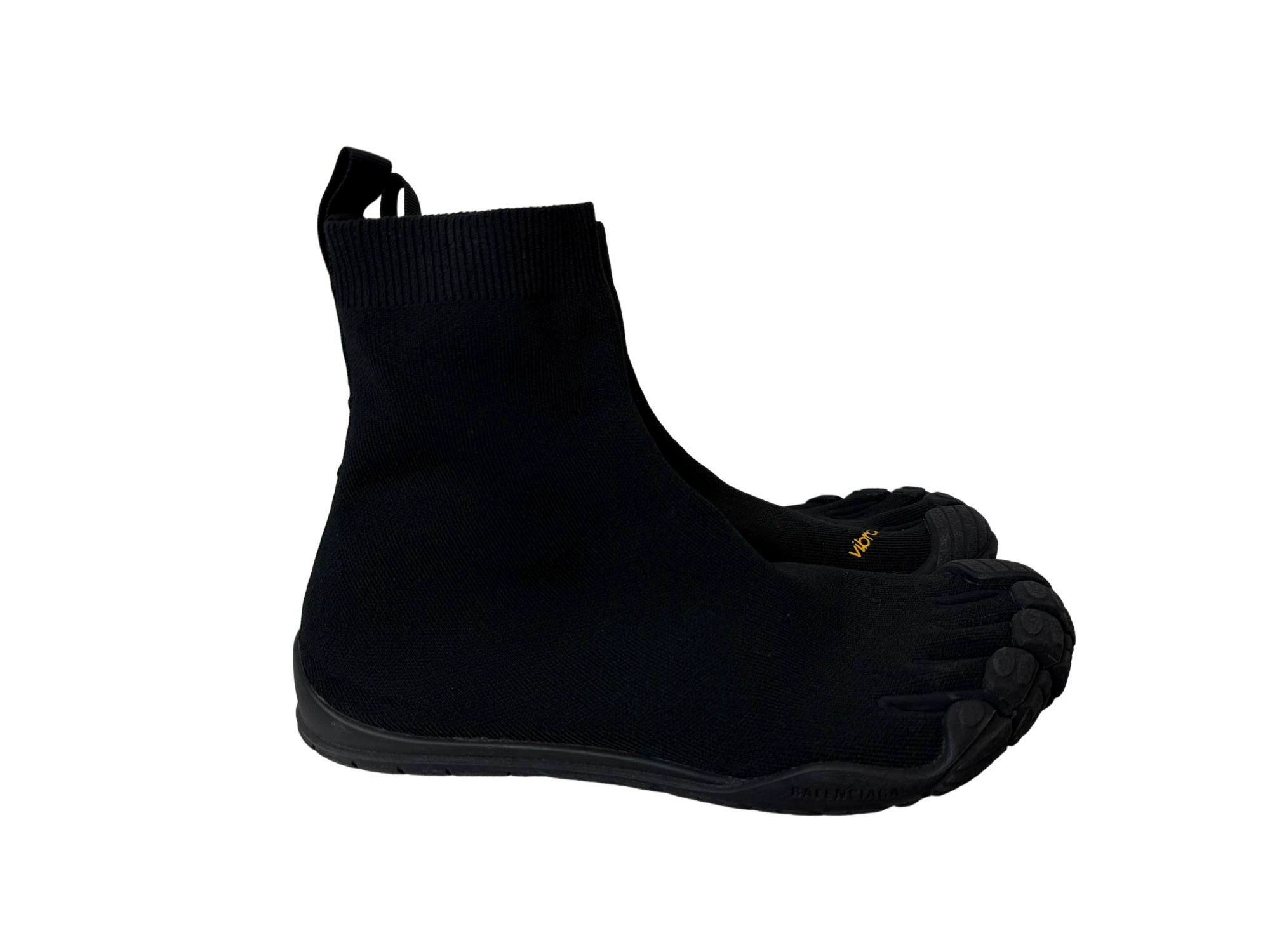 Balenciaga Balenciaga Vibram Five-Toe Flat Black 39 Size US 6 / EU 39 - 4 Thumbnail