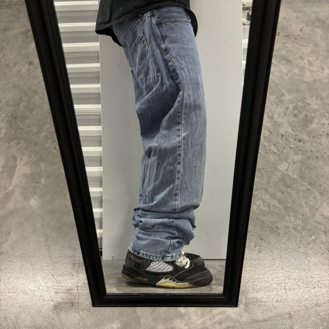 Japanese Brand × Vintage Crazy Vintage Y2K/2000s Grunge Light Wash Essential Denim Jeans! Size US 36 / EU 52 - 2 Thumbnail