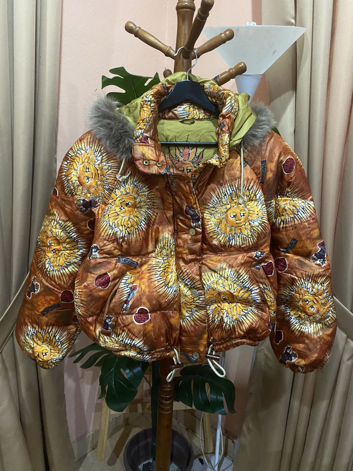 Other Vintage Sun Print Down Jacket with Faux Fur Hood – Japan Size M / US 6-8 / IT 42-44 - 1 Thumbnail