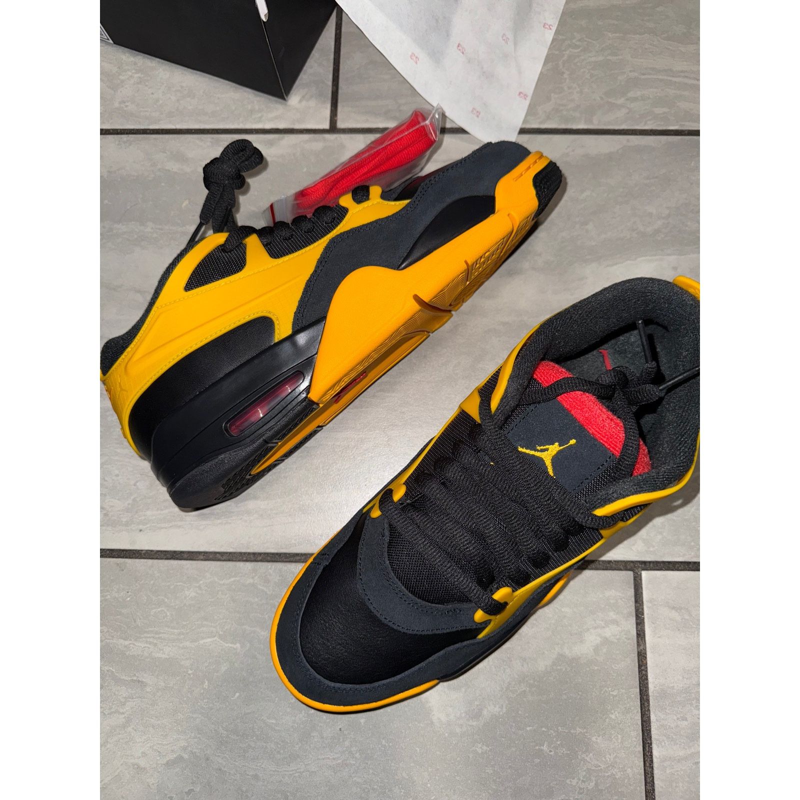Nike Jordan 4 RM Bruce Lee New 10.5M Size US 10.5 / EU 43-44 - 2 Thumbnail