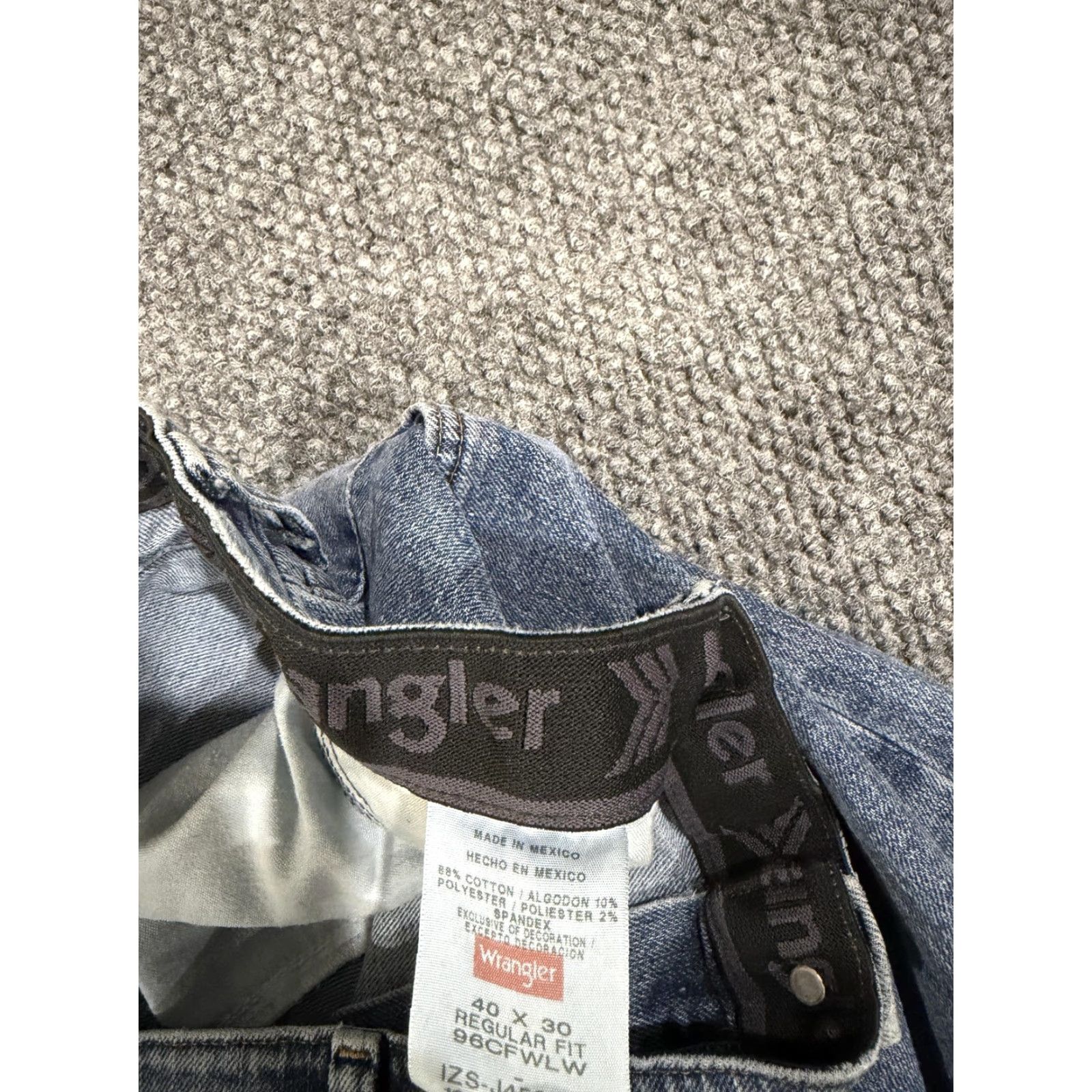 Wrangler Wrangler Jeans Mens 40x30 Blue Regular Fit Straight Leg Denim Comfort Flex Waist 98CF-WL.WW Size US 40 / EU 56 - 5 Thumbnail