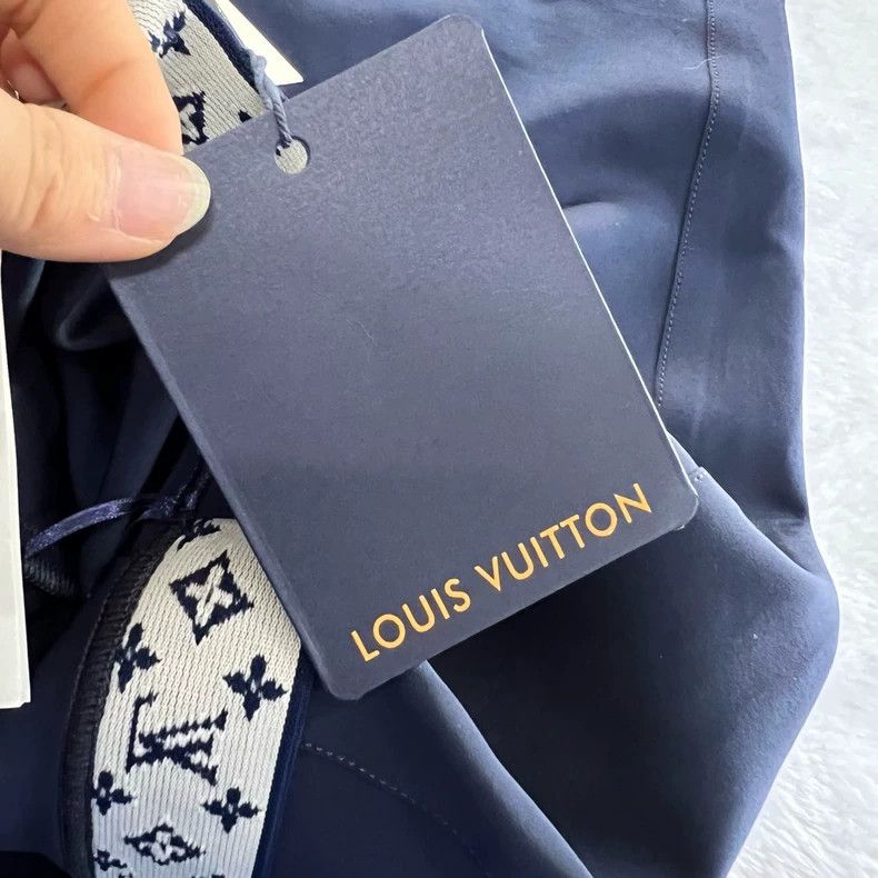 Louis Vuitton Louis Vuitton Blue presbyopic sports shorts 2502-Nextarrow Size US 36 / EU 52 - 6 Thumbnail