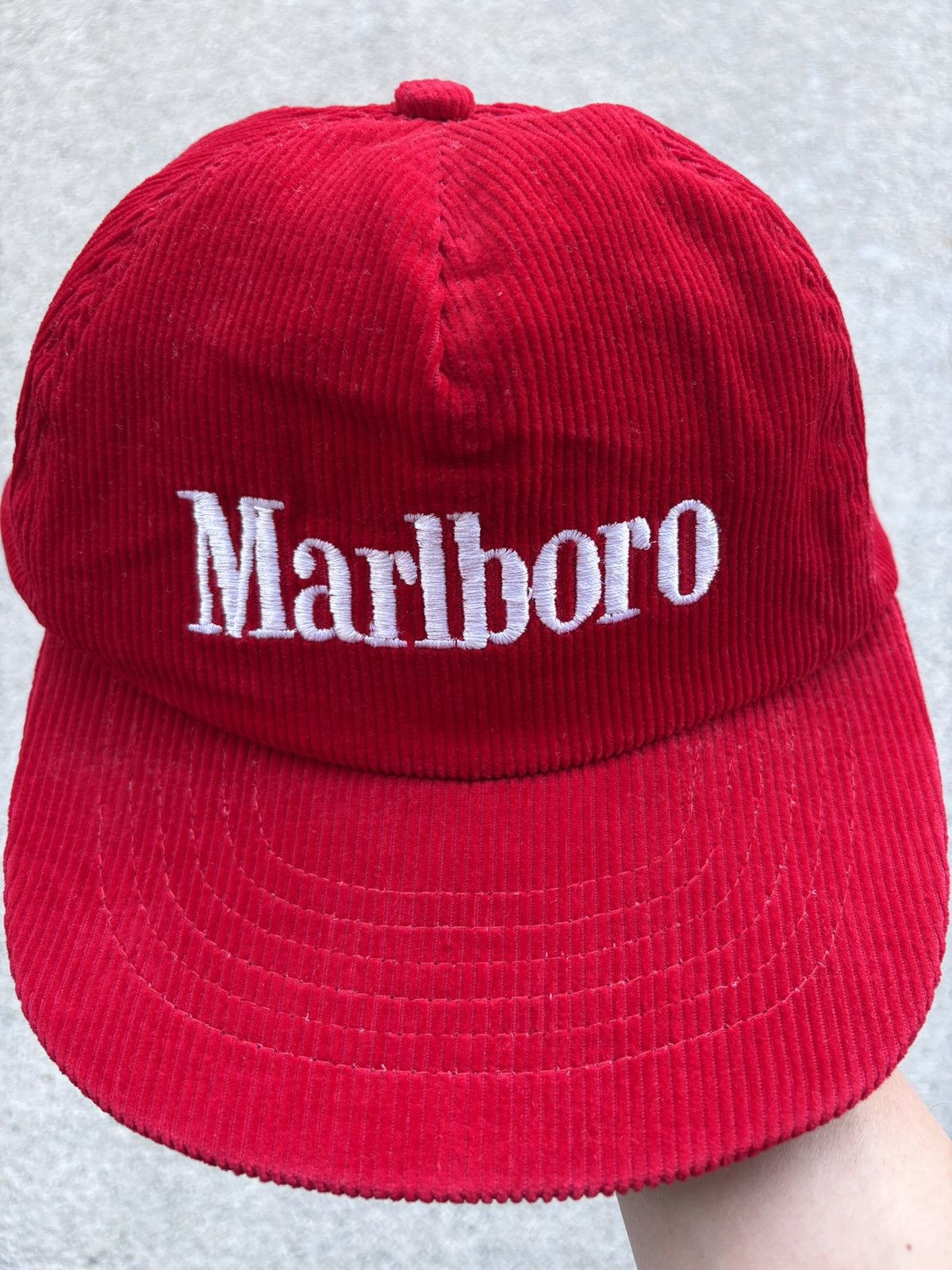 Camel Vintage 1990s Marlboro Red/White Corduroy Snap Back Hat Size ONE SIZE - 5 Thumbnail
