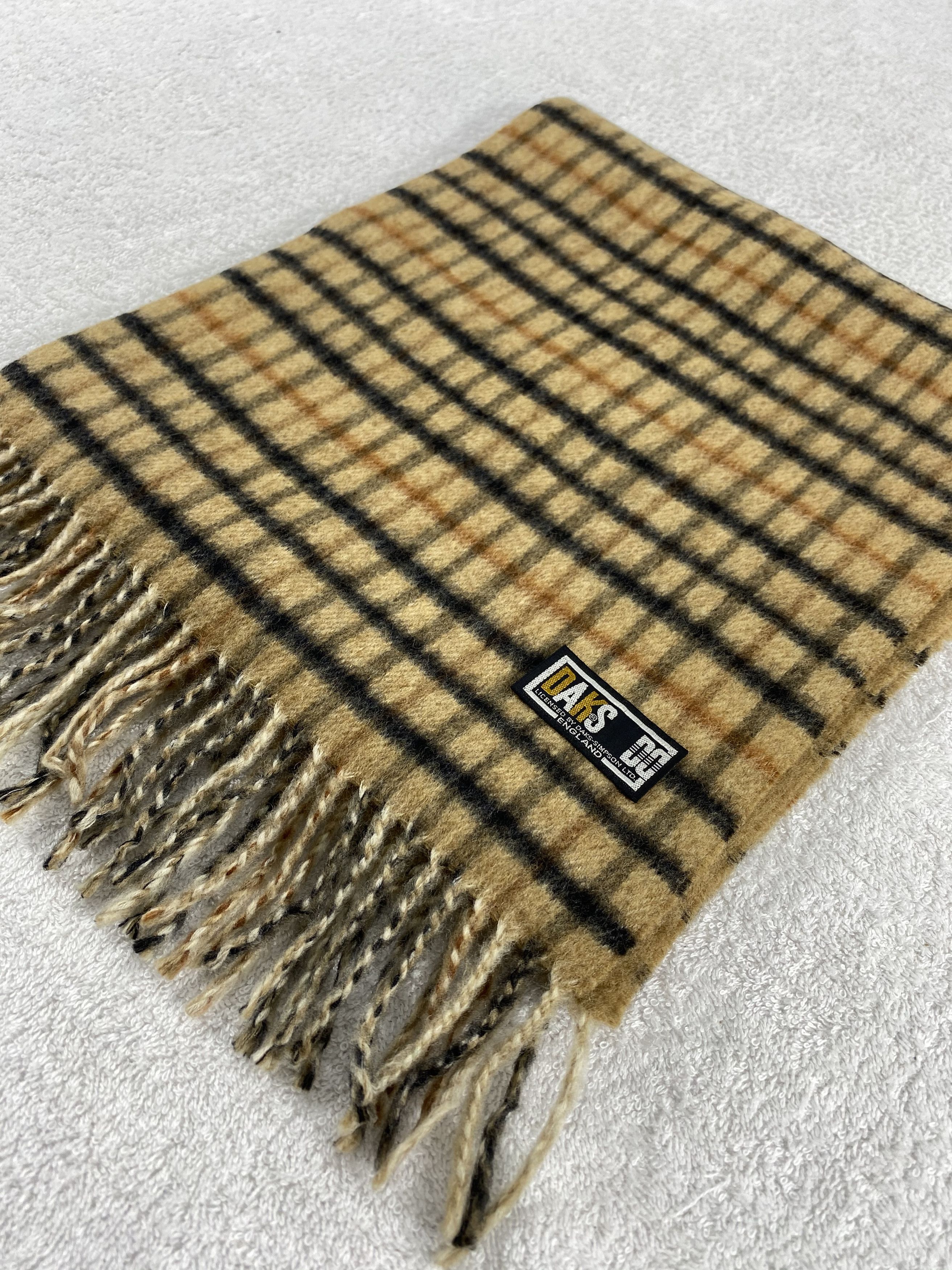 DAKS Vintage Daks Scarf/Muffler/Neckwear MF827 Size ONE SIZE - 3 Thumbnail