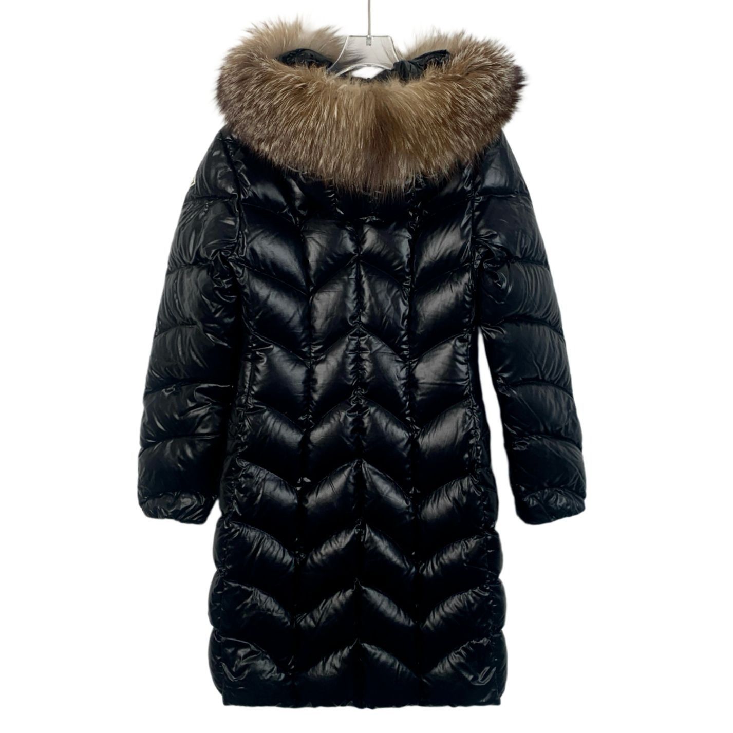 Moncler Moncler Black Down Puffer Coat With Fur-Trimmed Hood & Chevr Size XS / US 0-2 / IT 36-38 - 2 Thumbnail