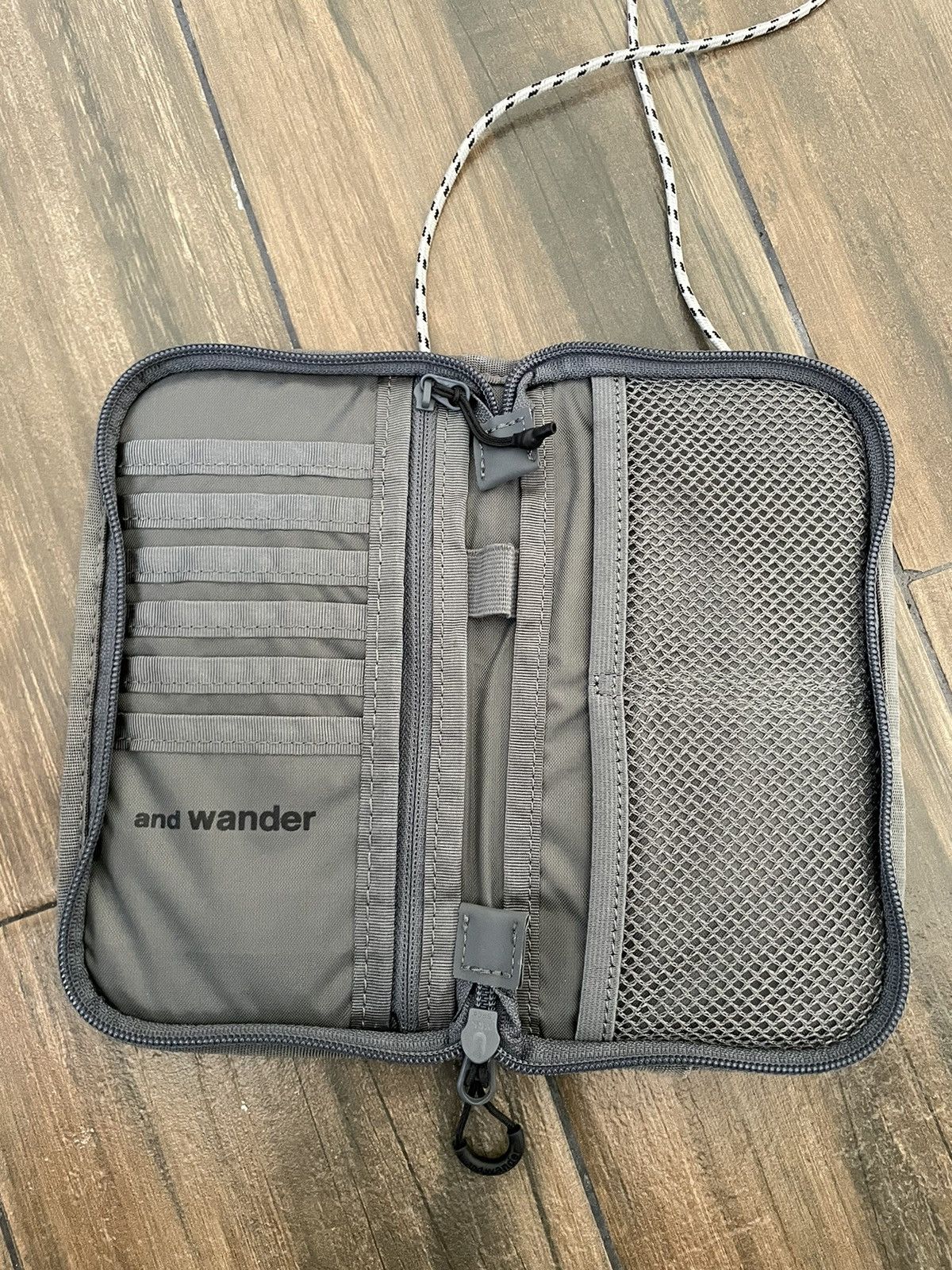 And Wander And Wander Reflective Rip Pouch Size ONE SIZE - 5 Thumbnail