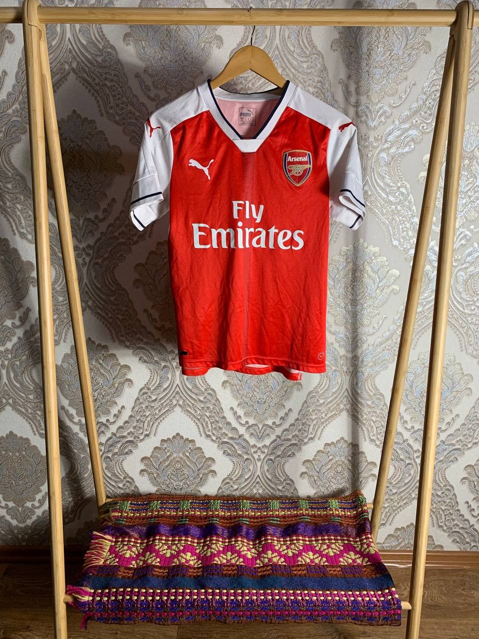 Puma Vintage Puma Arsenal London England Soccer Jersey Retro Size US S / EU 44-46 / 1 - 1 Thumbnail