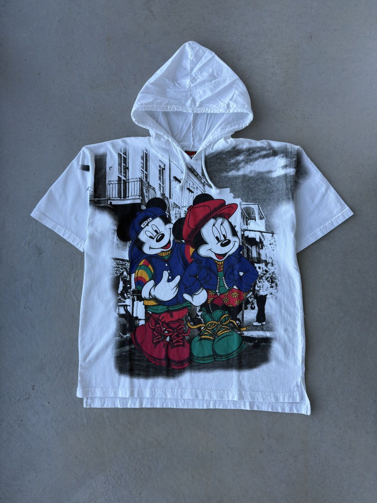 Vintage Vintage 1990s Mickey & Minnie Mouse Aop Hooded Shirt Size US L / EU 52-54 / 3 - 1 Thumbnail