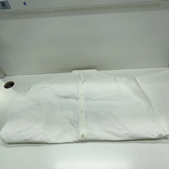 Balenciaga Balenciaga Balenciaga Long Sleeve White Shirt for Men -250 Size US M / EU 48-50 / 2 - 7 Thumbnail