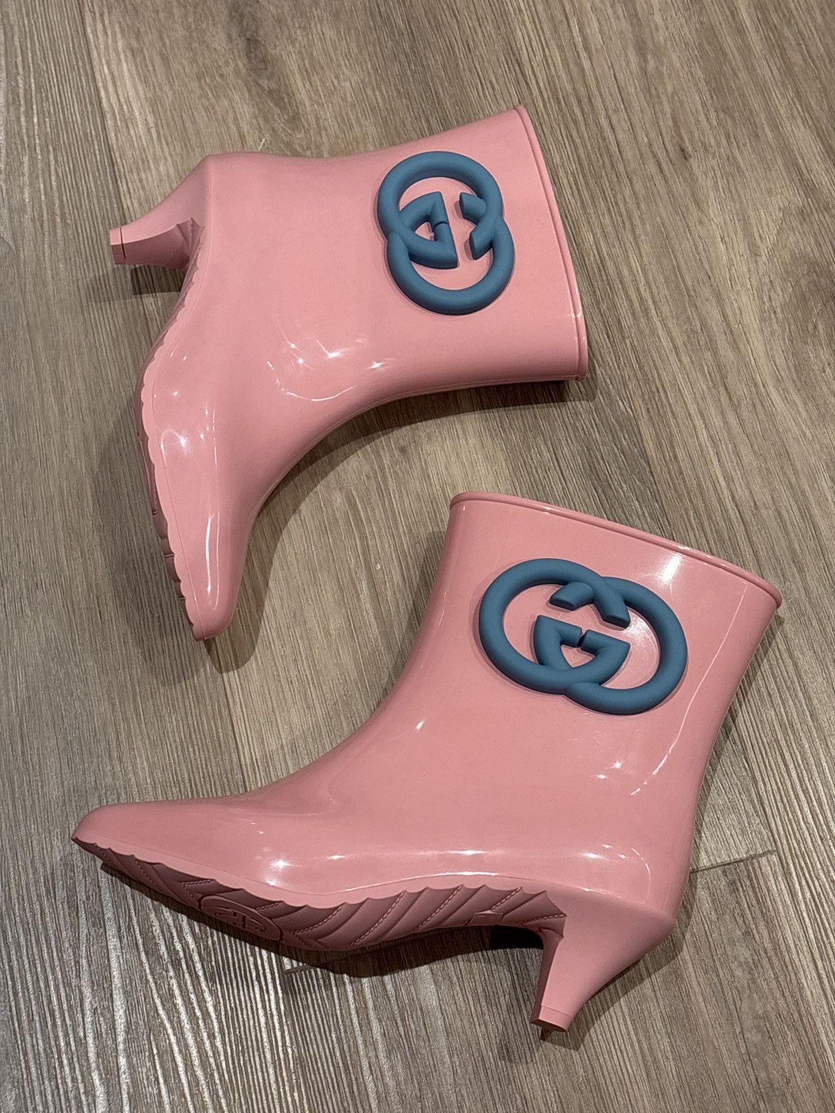 Gucci Gucci rain boots Size US 7 / IT 37 - 2 Thumbnail