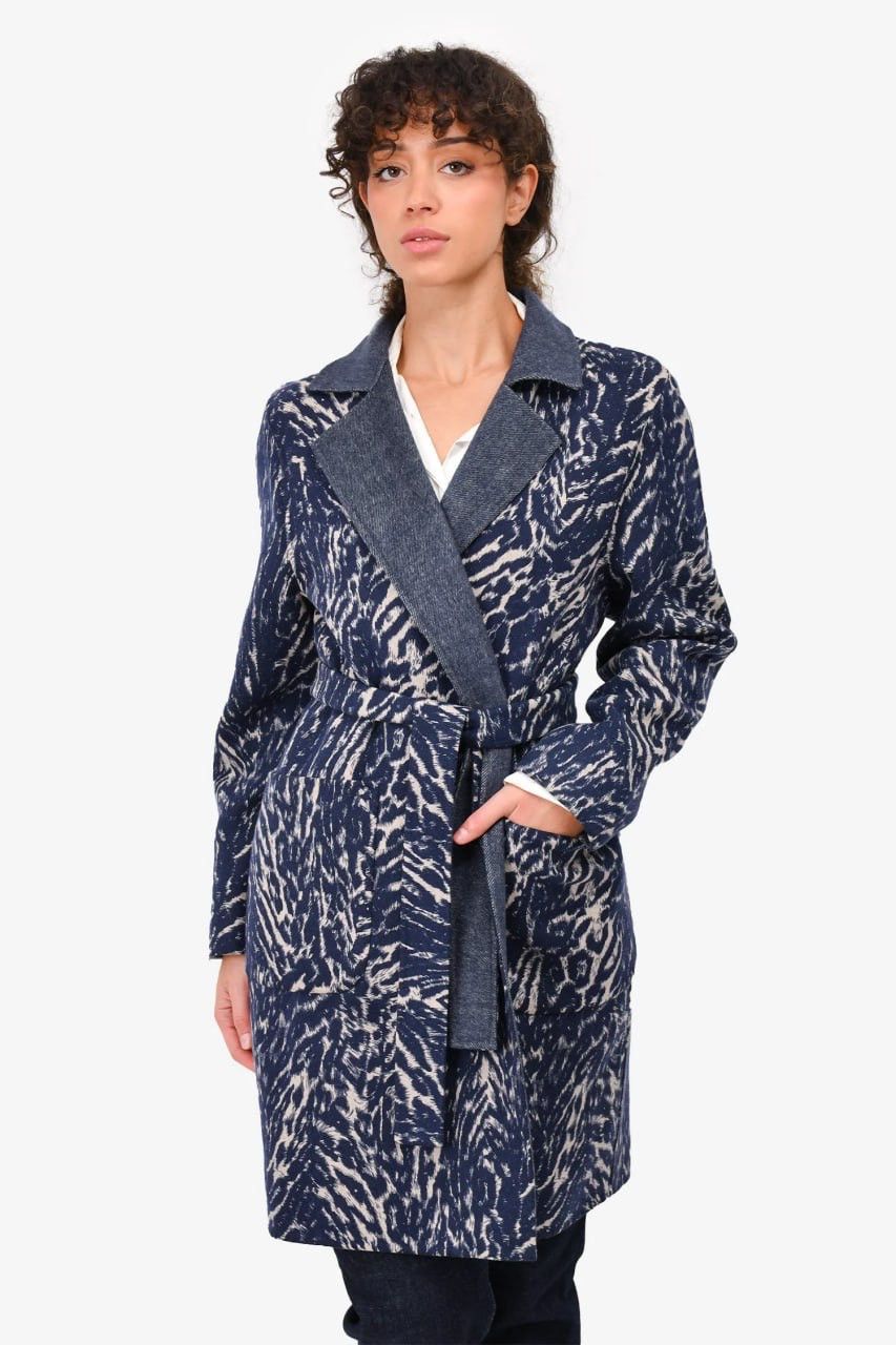 Max Mara Max Mara Weekend Virgin Wool Animal reversible Coat Jacket Size L / US 10 / IT 46 - 2 Thumbnail