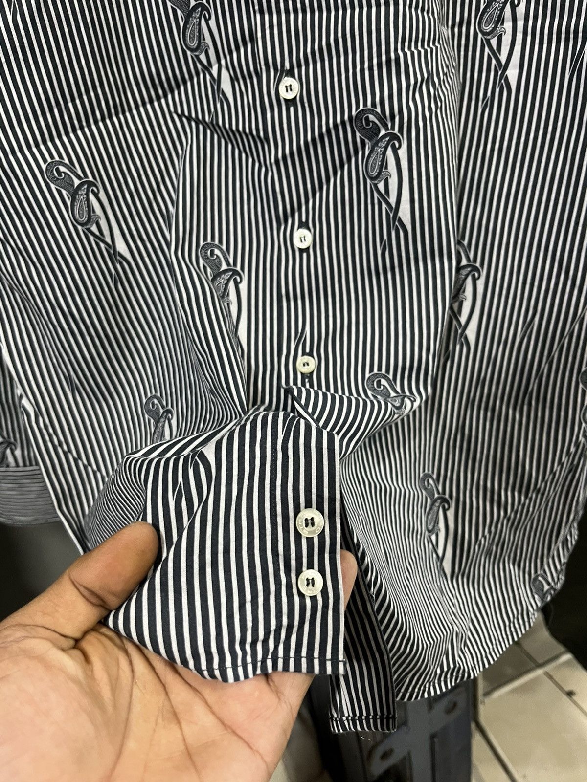 Etro Etro striped paisley shirt /kapital/cdg/visvim/undercover/ Size US S / EU 44-46 / 1 - 7 Thumbnail