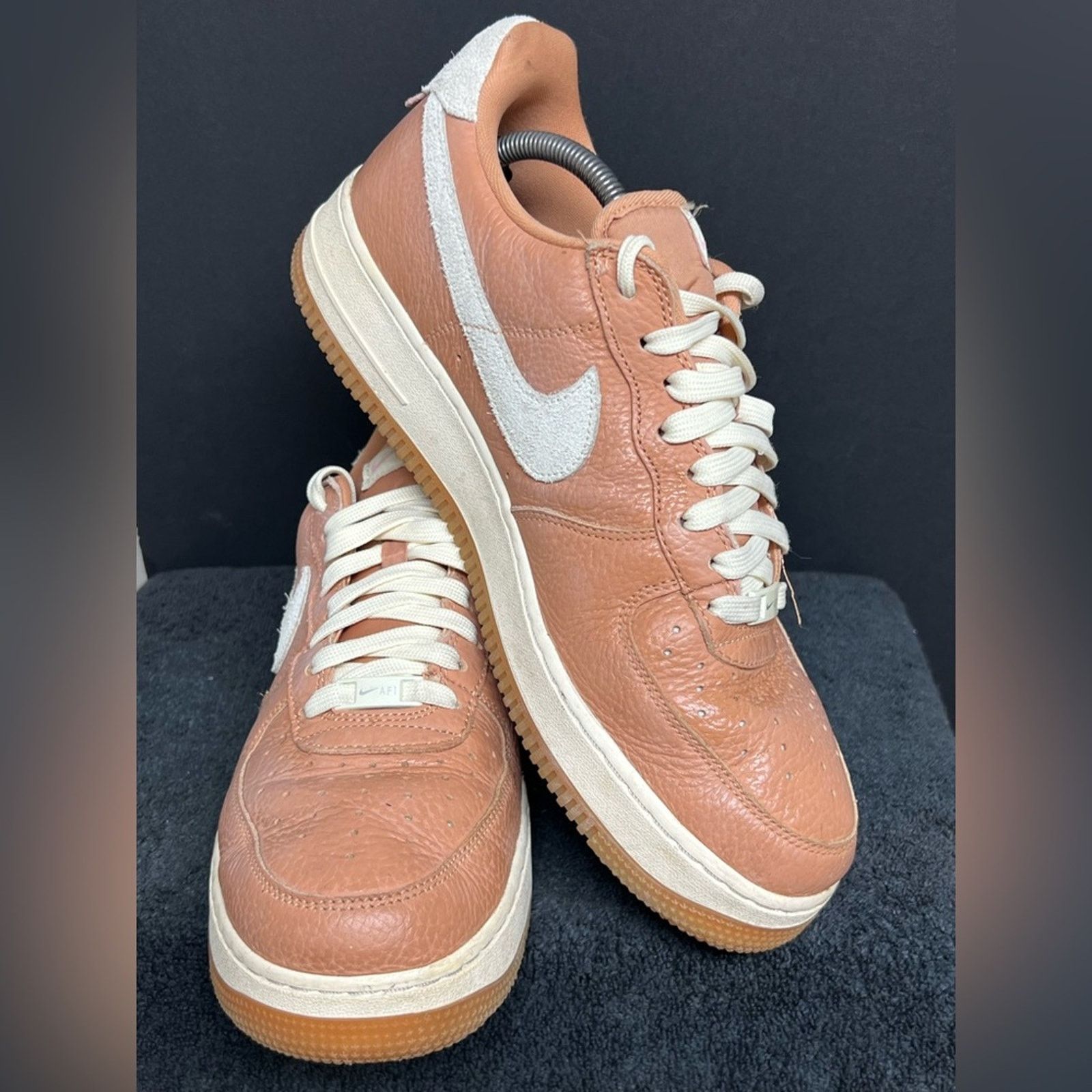 Nike Nike Air Force 1 '07 Craft SZ 10.5 Cognac Coconut Milk Clean Size US 10.5 / EU 43-44 - 2 Thumbnail