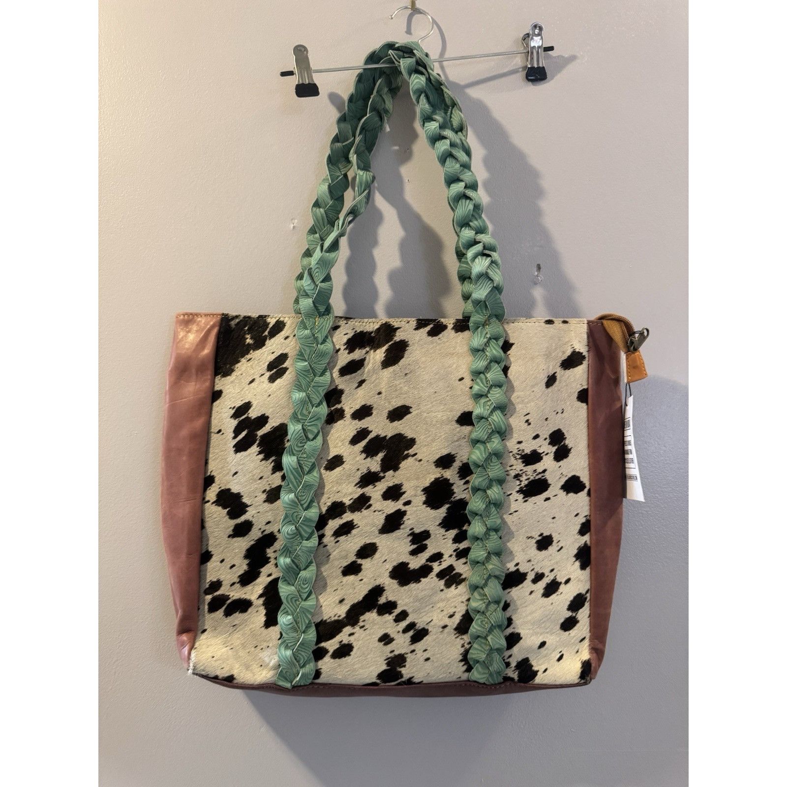 Other Folklore Couture Cow-Hid Purse/Tote New Size ONE SIZE - 1 Thumbnail