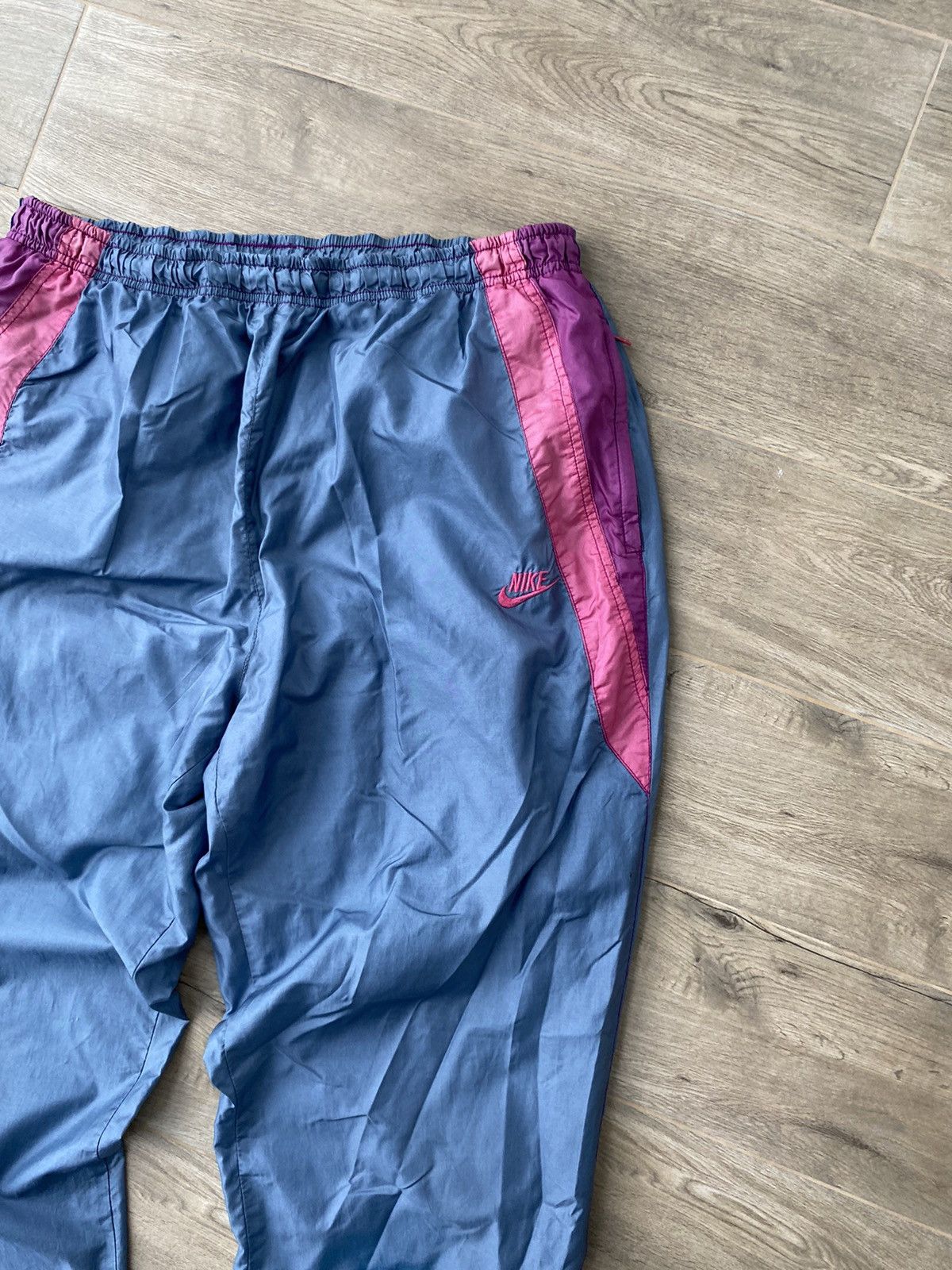 Nike 90’ Vintage Nike Nylon Sweatpants Size US 36 / EU 52 - 4 Thumbnail