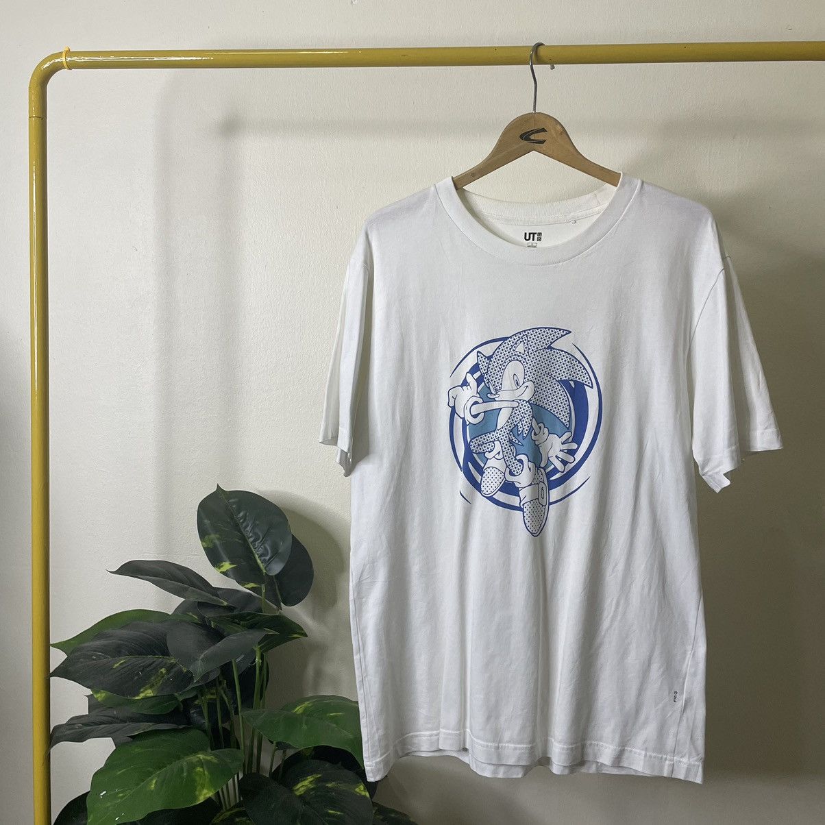 Japanese Brand × Vintage Uniqlo x Sega x Sonic The Hedgehog Video Games Promo T Shirt Size US L / EU 52-54 / 3 - 1 Thumbnail