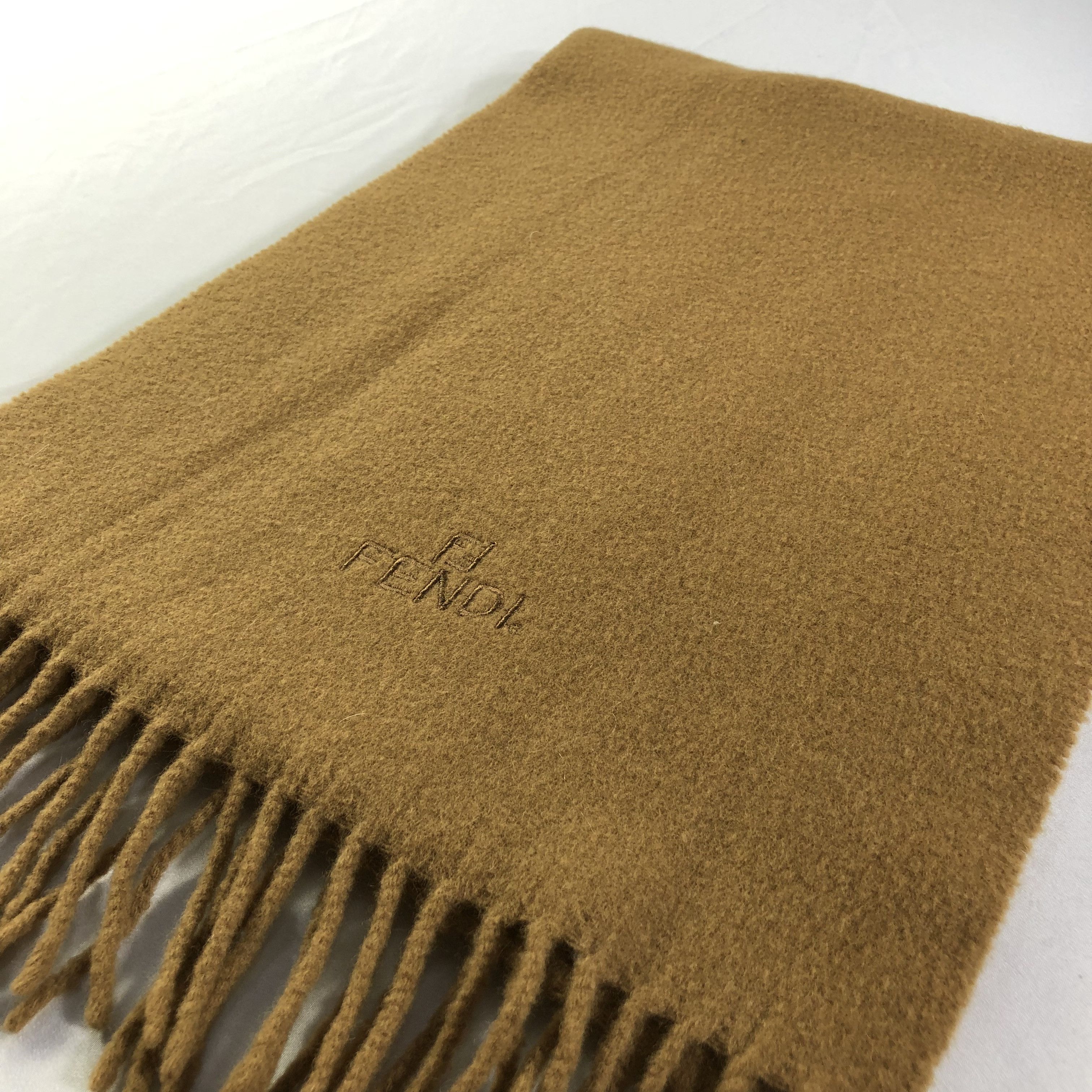 Japanese Brand Fendi Plain Brown Wool Scarf Muffler V1418 Size ONE SIZE - 2 Thumbnail