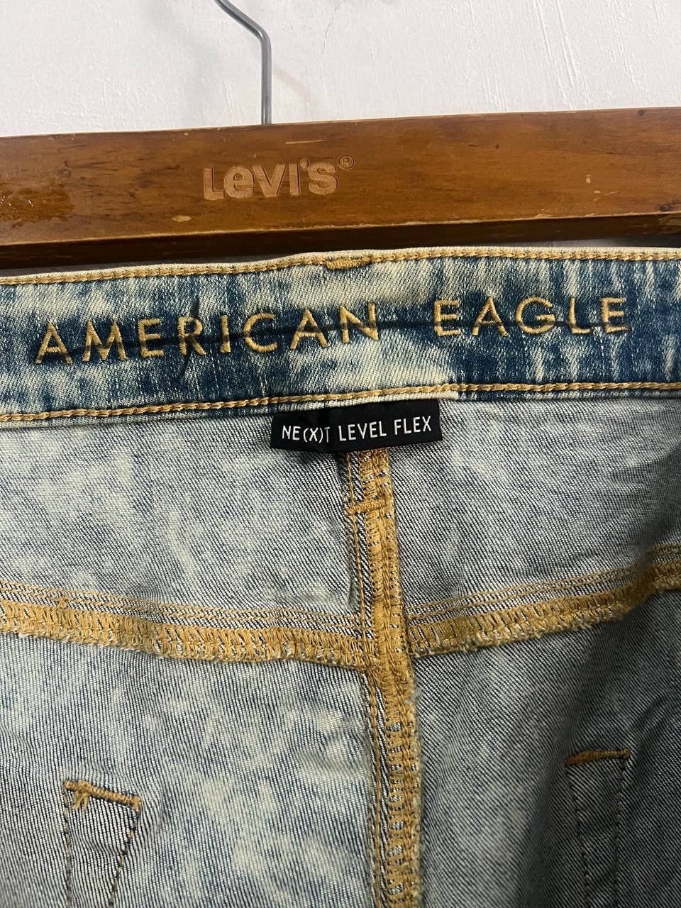 American Eagle Outfitters American Eagle Fade Rusty Distressed Denim Crop Size US 36 / EU 52 - 14 Thumbnail