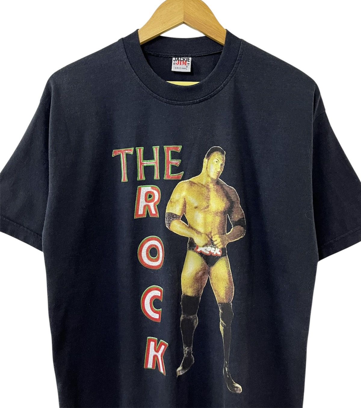WWE VINTAGE THE ROCK DWAYNE JOHNSON PRO WRESTLER WWE WWF TSHIRT Size US L / EU 52-54 / 3 - 3 Thumbnail