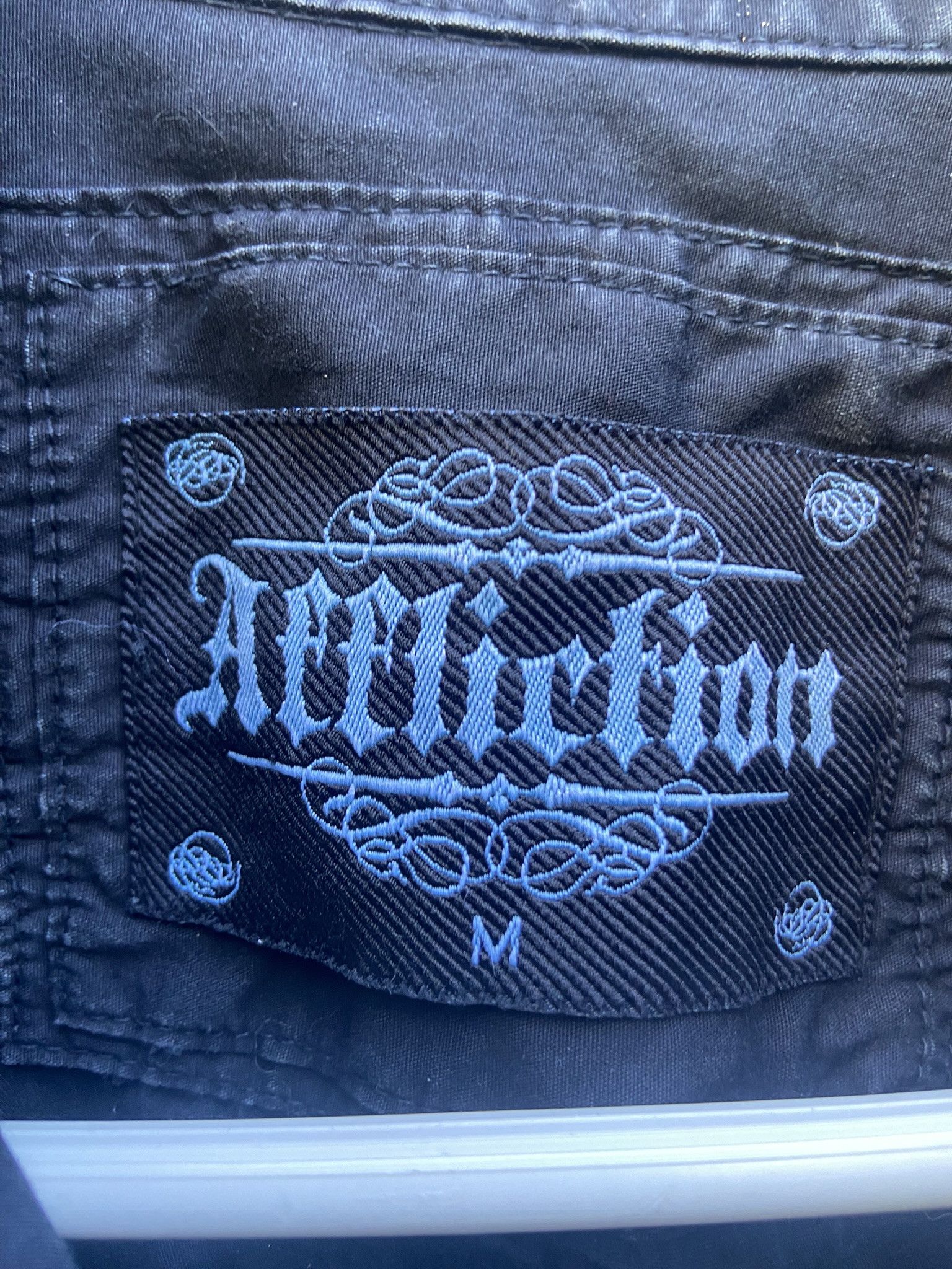 Affliction Affliction Vtg Y2K Button Up Long Sleeve Shirt Size Medium Size US M / EU 48-50 / 2 - 9 Thumbnail
