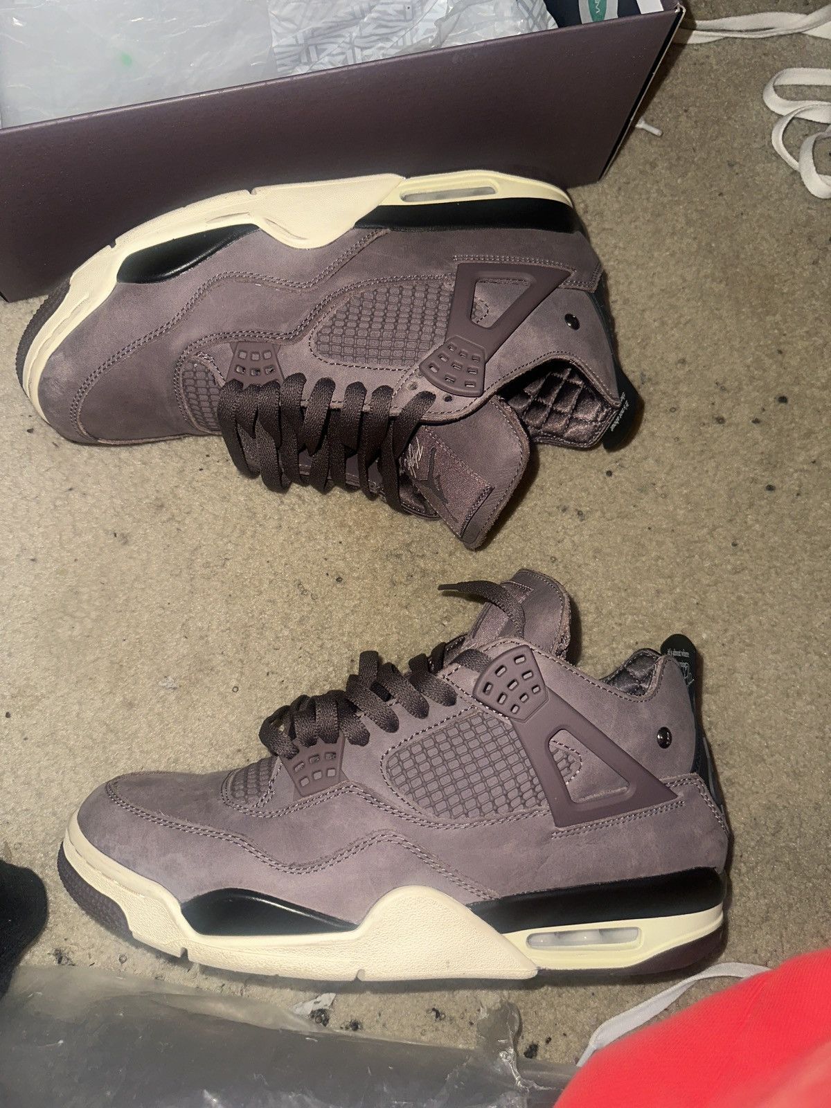 Jordan Brand × Nike A Ma Maniere Jordan 4 Size US 10 / EU 43 - 7 Thumbnail