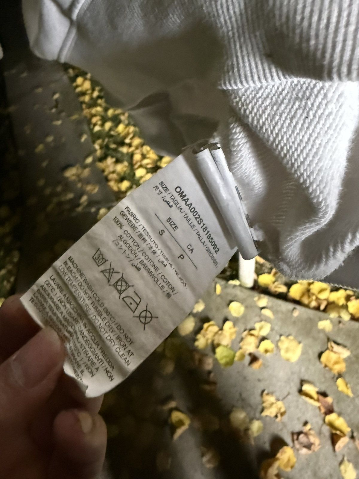 Off-White OFF-WHITE 2016 WHITE CREWNECK Size US S / EU 44-46 / 1 - 6 Thumbnail