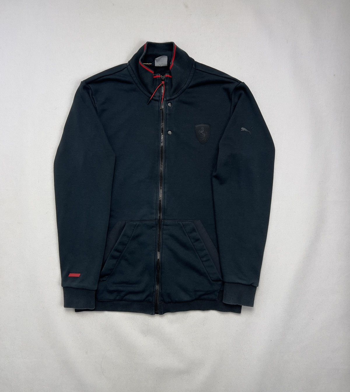 Puma Sweatshirt Puma x Ferrari Zipped Rare Size US L / EU 52-54 / 3 - 4 Thumbnail