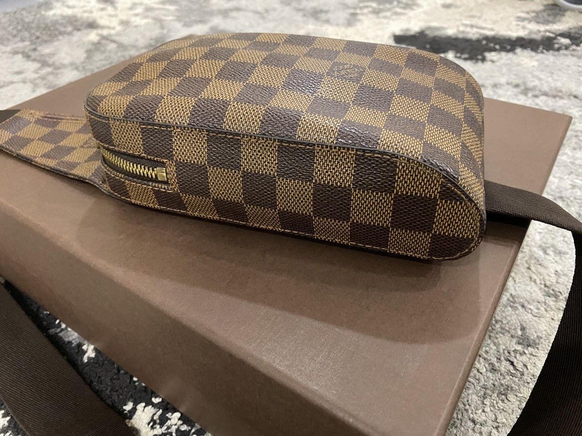 Louis Vuitton Authentic Louis Vuitton Geronimos Damier Ebene Size ONE SIZE - 5 Thumbnail
