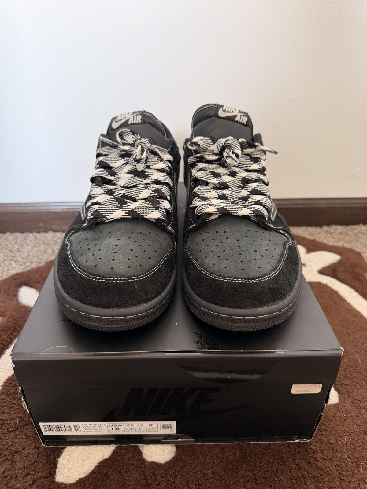 Nike × Travis Scott Travis Scott x Air Jordan 1 Low ‘Black Phantom’ Size US 15 / EU 48 - 3 Thumbnail