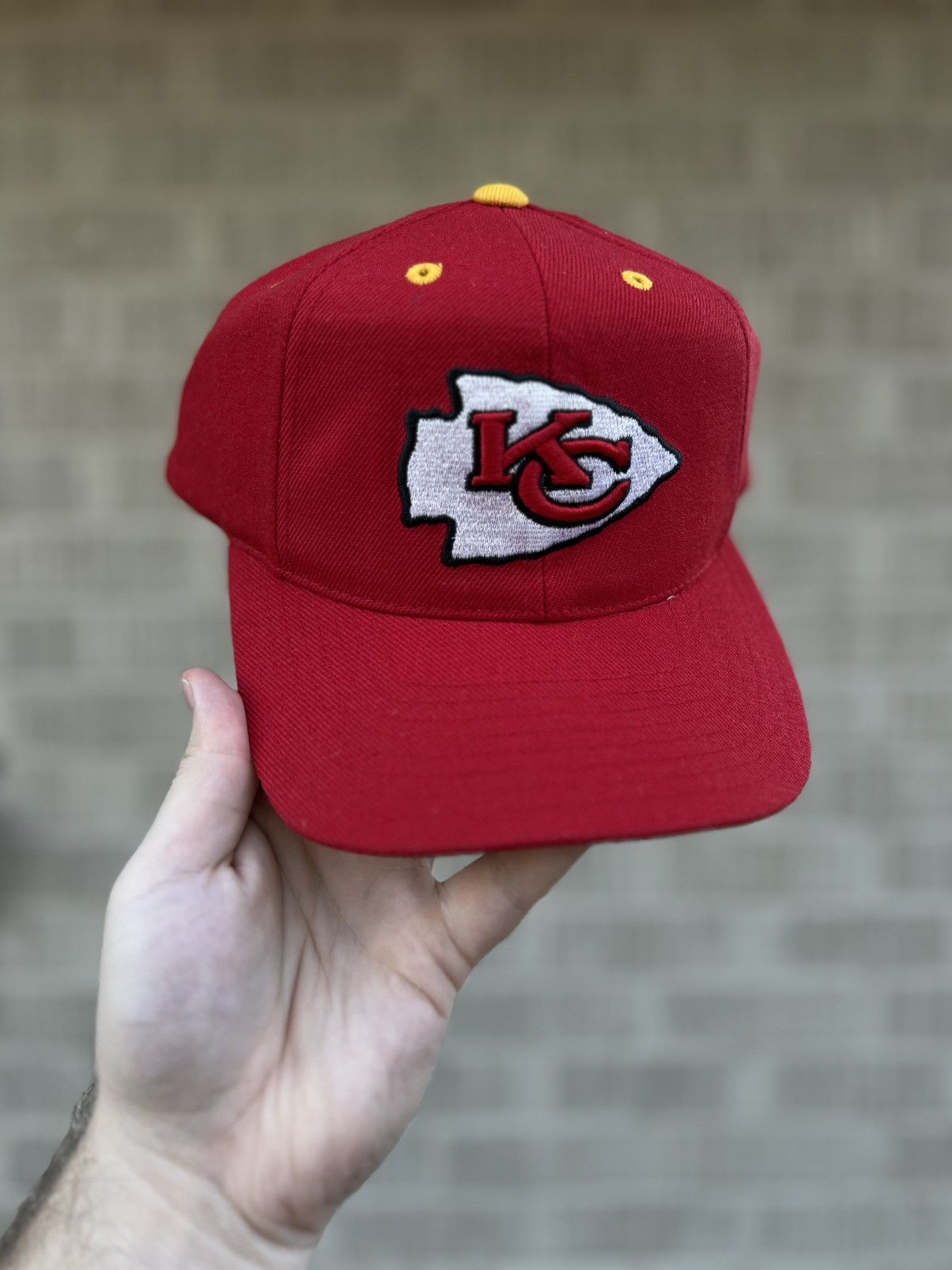 Sports Specialties Vintage 90’s Wool Kansas City Chiefs NFL SnapBack Hat Size ONE SIZE - 1 Thumbnail