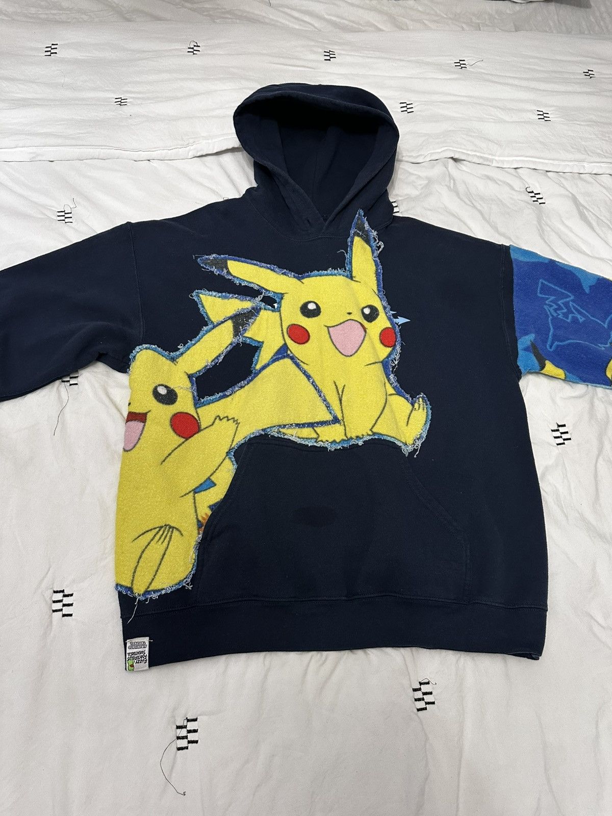 Other Pokemon Pikachu custom made hoodie. Size US M / EU 48-50 / 2 - 2 Thumbnail