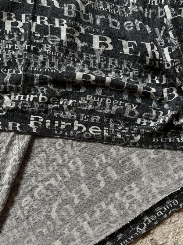 Burberry Burberry London Sz 42 / M Fit Made in Spain Vintage 2000s Size M / US 6-8 / IT 42-44 - 5 Thumbnail