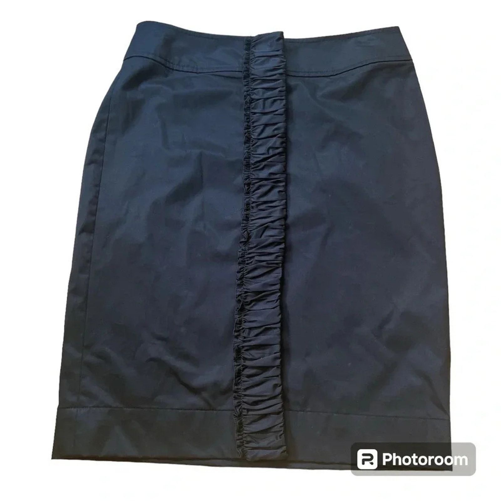 Talbots NWT TALBOTS Black Cotton Ruffle Front Pencil skirt sz 4 Size 27" / US 4 / IT 40 - 1 Thumbnail