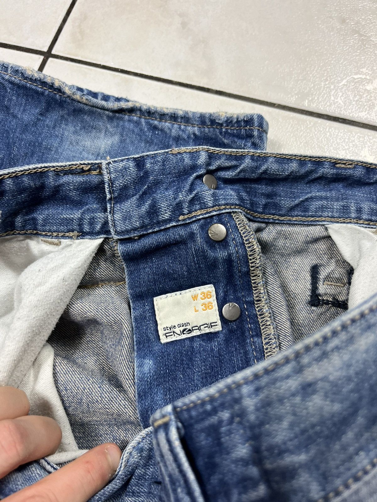 Energie × Vintage Vintage Energie distressed marrey jeans denim with keychain Size US 36 / EU 52 - 20 Thumbnail