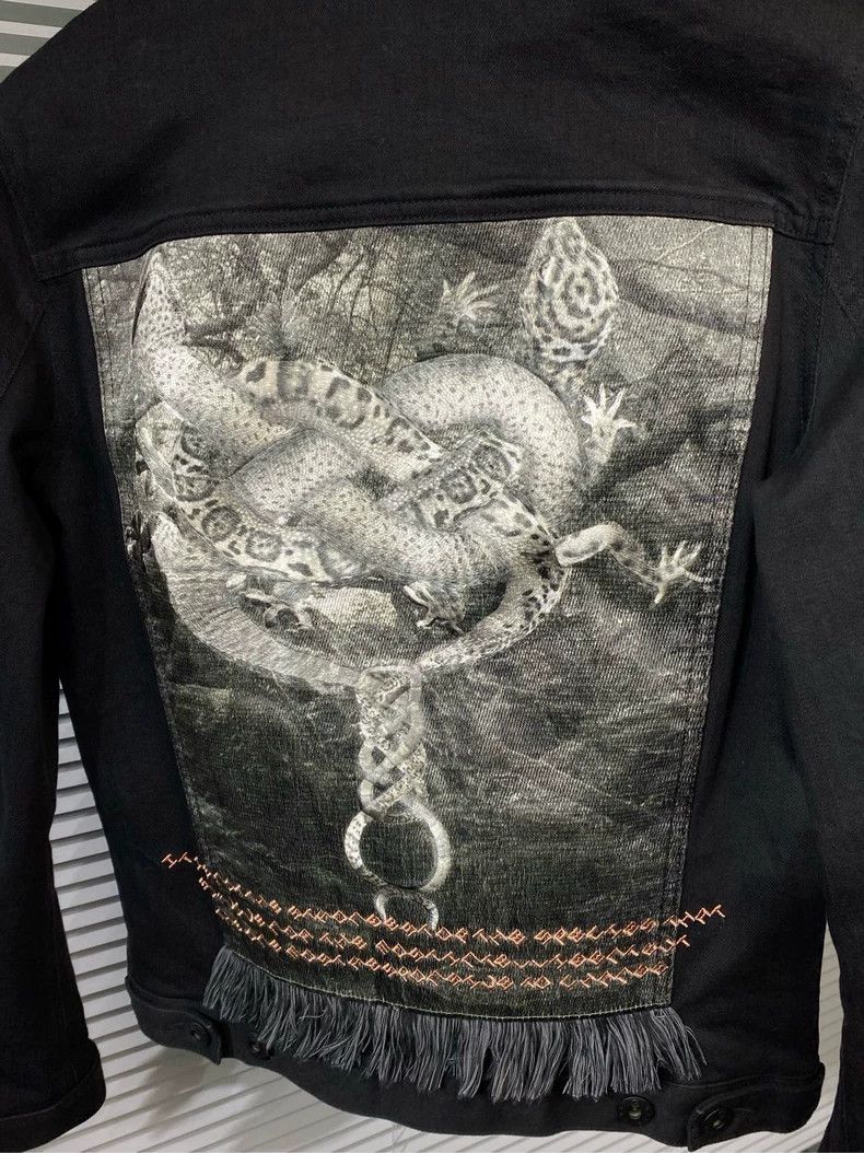 Givenchy Givenchy Black denim jacket, animal forest 3D embroidery Size US M / EU 48-50 / 2 - 6 Thumbnail