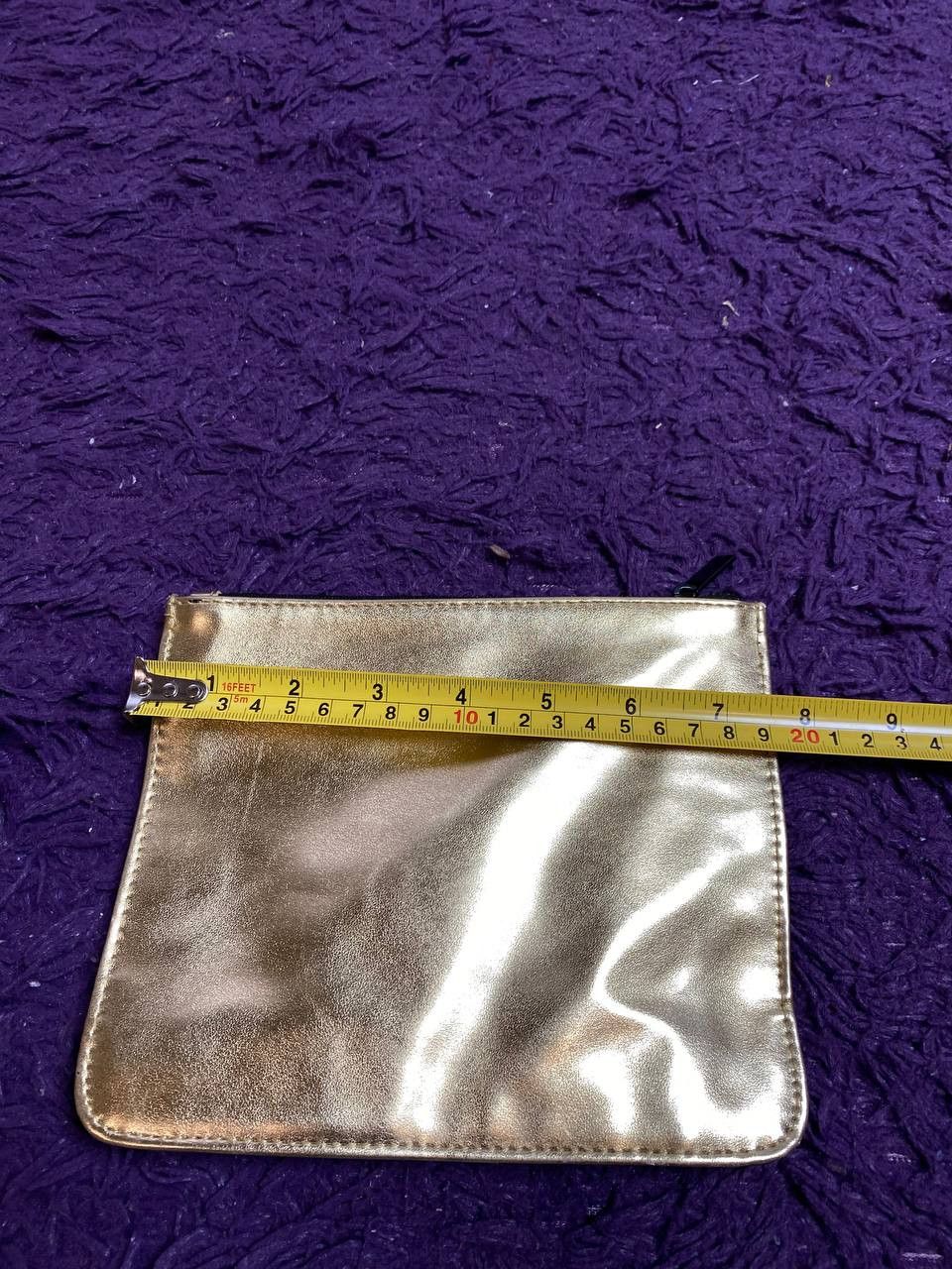 Yves Saint Laurent Yves Saint Laurent YSL Faux Leather Makeup Bag Size ONE SIZE - 14 Thumbnail