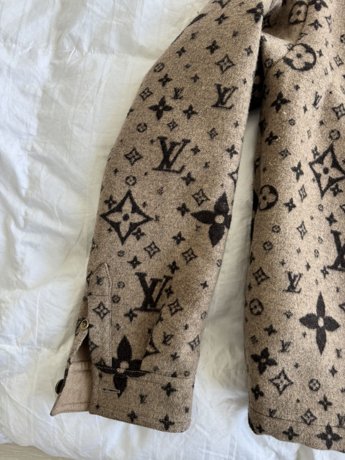 Louis Vuitton Louis Vuitton Cashmere Shirt Jacket Size US XXL / EU 58 / 5 - 4 Thumbnail