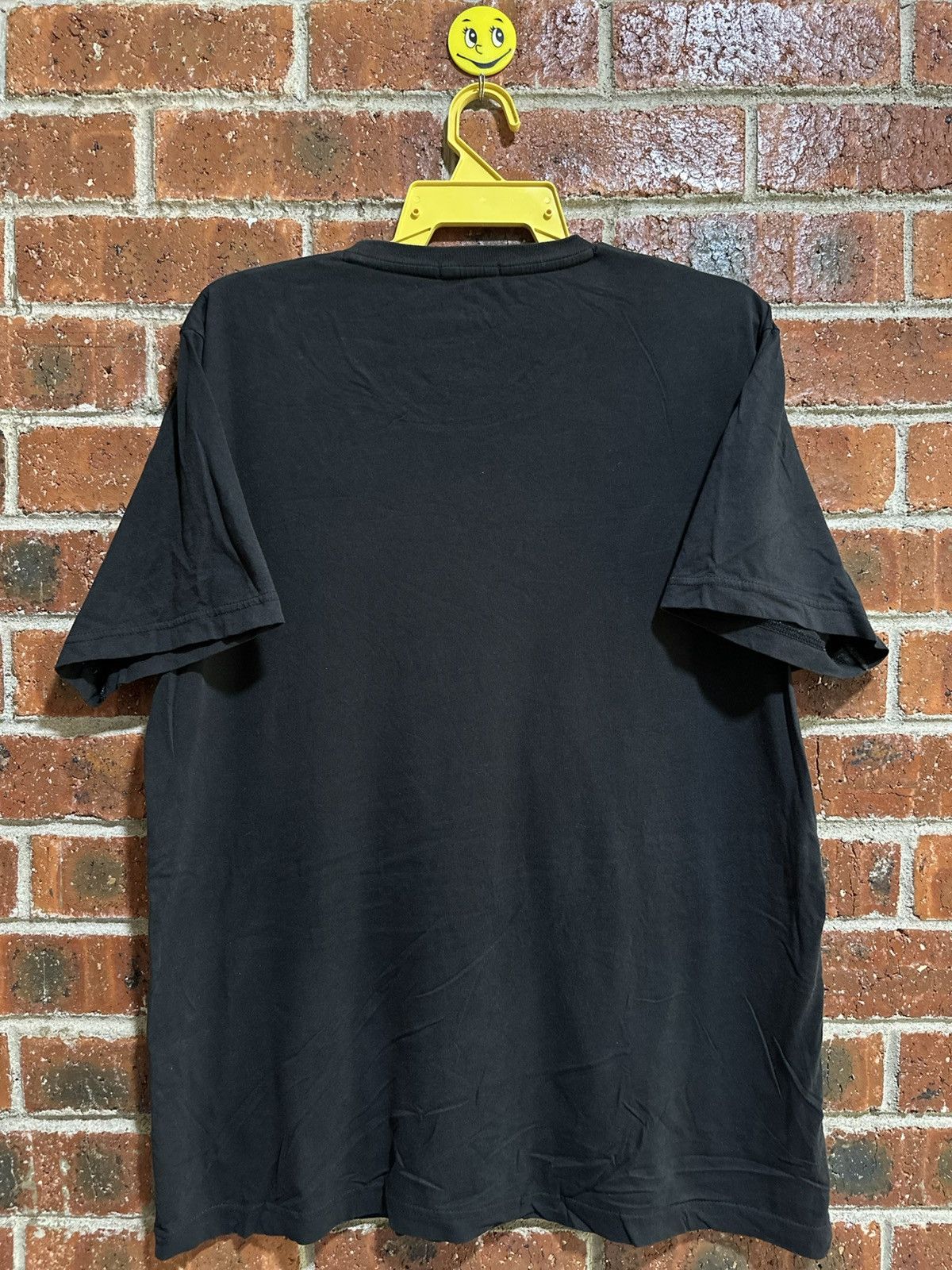 Japanese Brand × One Piece × Vintage Vintage Uniqlo X One Peace Faded Tee Size US L / EU 52-54 / 3 - 7 Thumbnail
