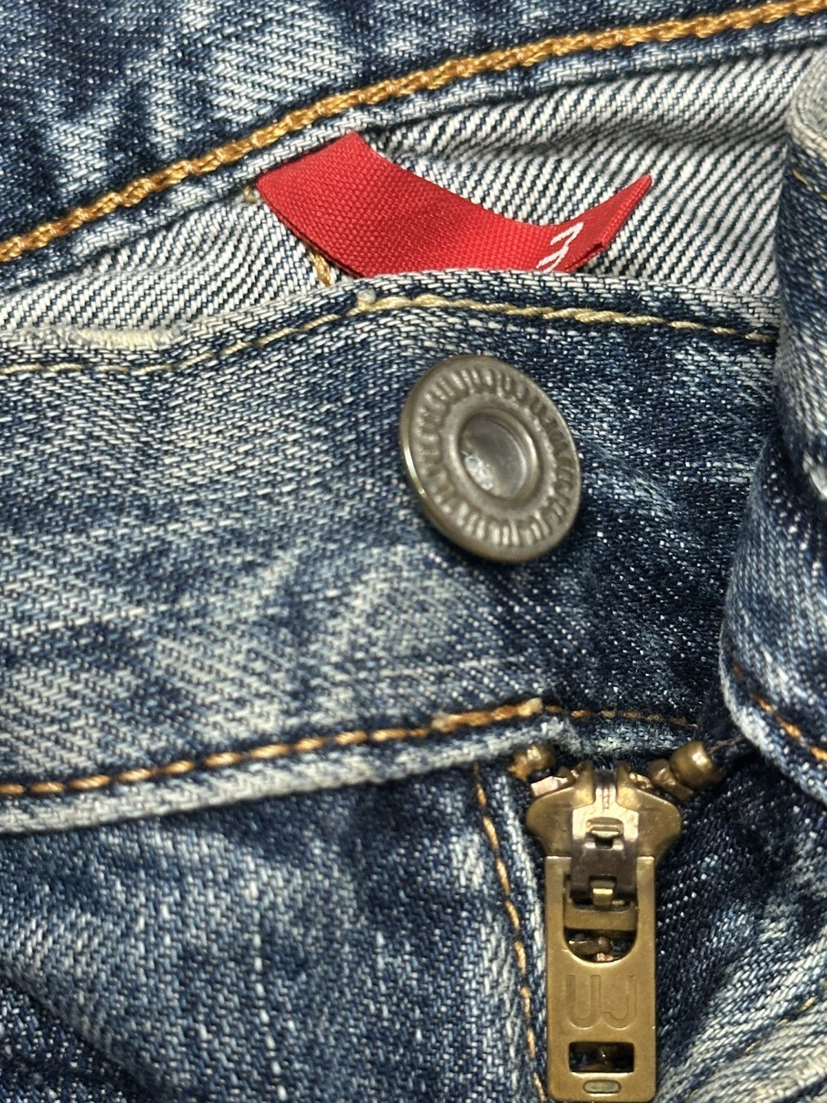 Uniqlo Vintage Uniqlo Distressed & Thunder Striked Vintage Looks Size US 32 / EU 48 - 10 Thumbnail