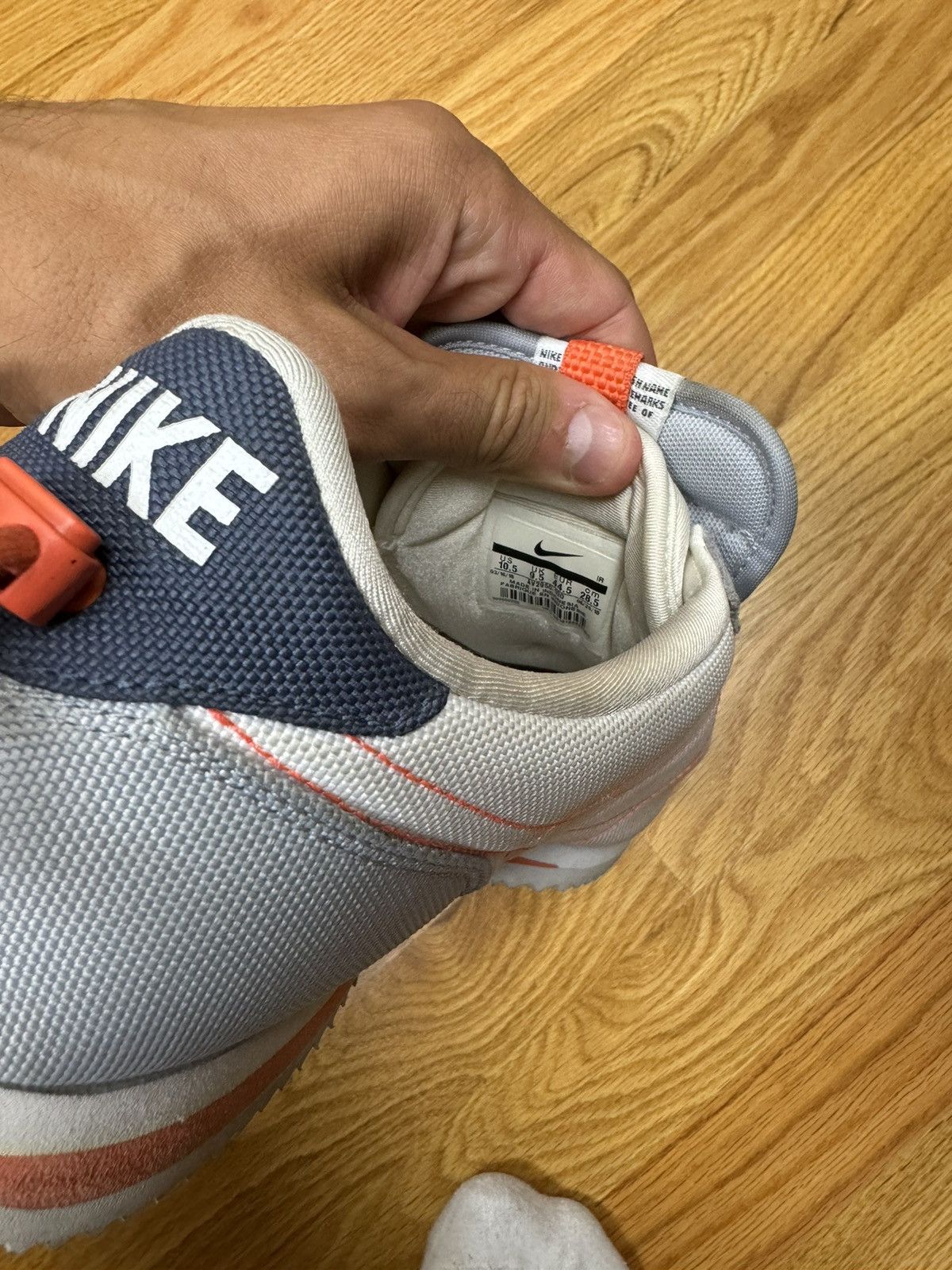 Kendrick Lamar × Nike Kendrick Lamar White Cortez Basic Slip Size US 10.5 / EU 43-44 - 6 Thumbnail