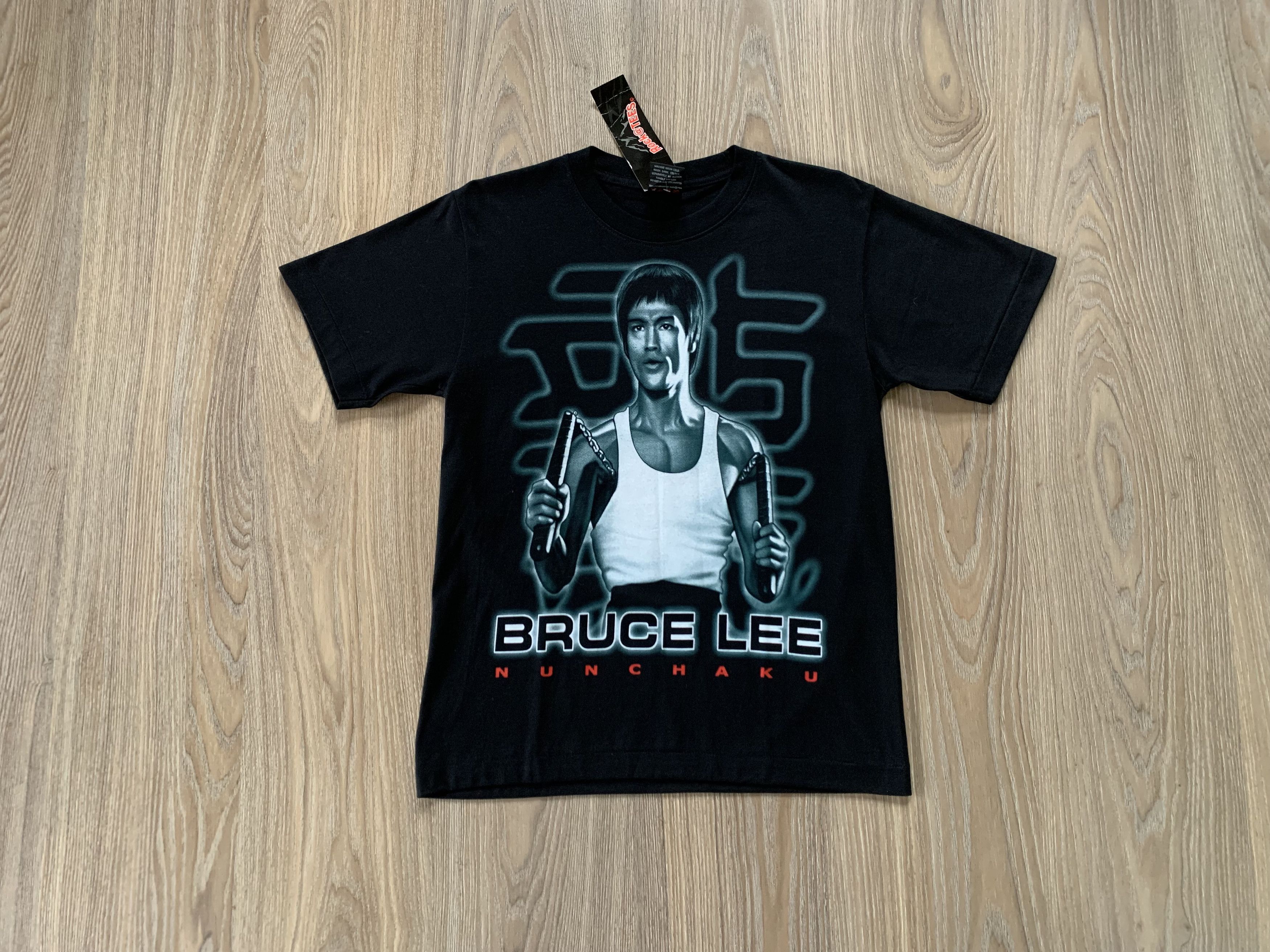 Vintage Vintage Bruce Lee Nunchaku New Vintage T Shirt Size US S / EU 44-46 / 1 - 11 Thumbnail