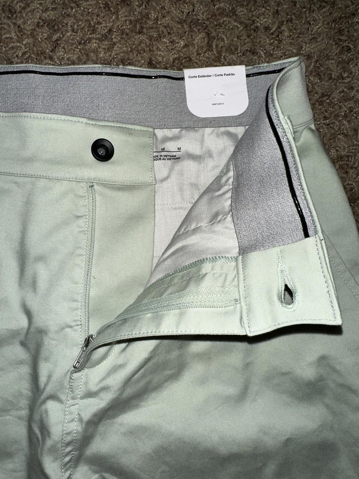 Nike Nike Men's Dri-FIT Uv 10.5" Golf Chino Shorts Size US 30 / EU 46 - 4 Thumbnail
