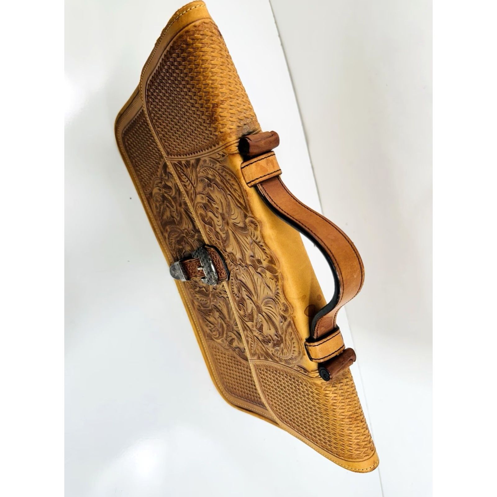 Vintage VOGT Hand Made Tooled LEATHER Vintage Mexico Briefcase Purse Bag Brown 16.25" Long 10.5" Tall 4" Width Leather Handbag Satchel Purse Bag Mens Womens Size ONE SIZE - 4 Thumbnail