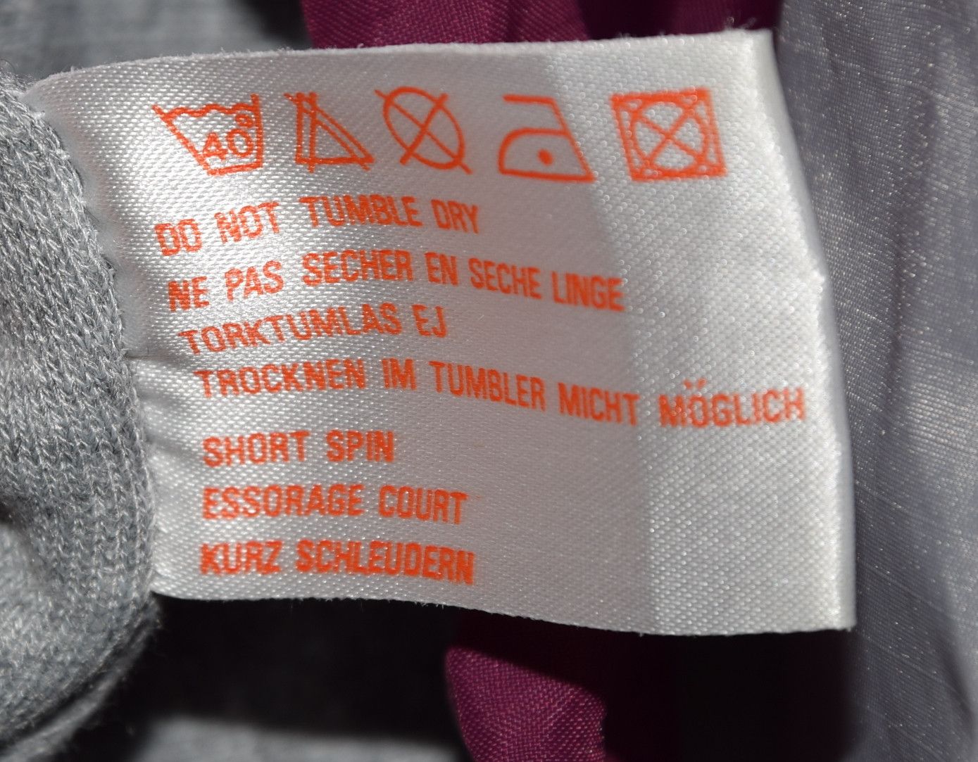 Nike RARE VINTAGE NIKE USA BEAVERTON OREGON OVERHEAD JACKET S Size US S / EU 44-46 / 1 - 15 Thumbnail